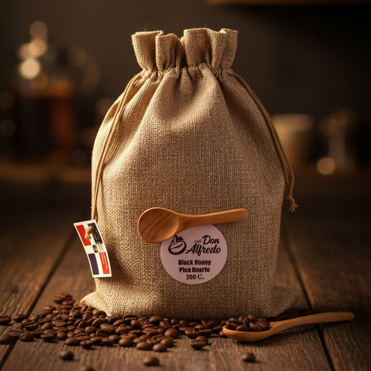 This coffee is the highest quality and one of the most exotic coffees from our farm. The Selection Collection brings another level for the all the coffee lover in the world.